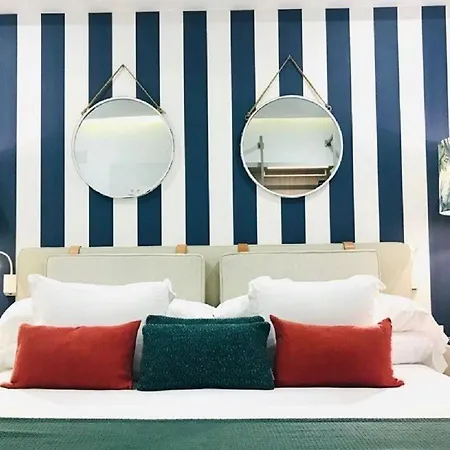 Soho Boutique Urban Hotel 3*